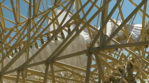 Wallace And Gromit World Of Invention S01 E01: Nature Knows Best