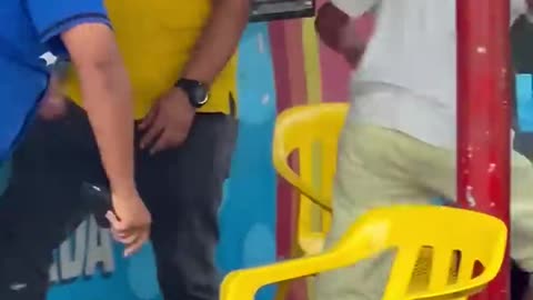 PRANK!! 😂 😂 😂 😂