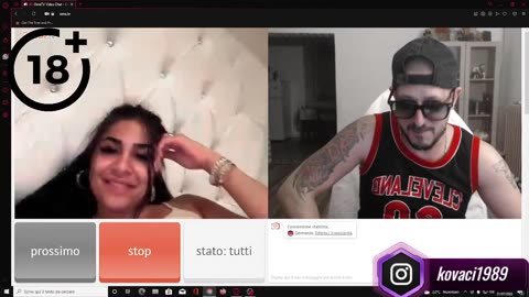 FUNNY MOMENTS OME.TV DOUA LESBI BUNE RAU DE TOT