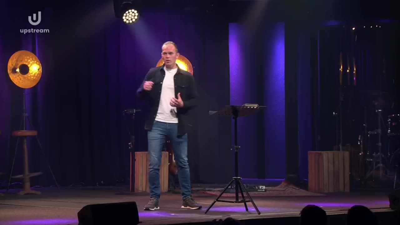 Upstream - Zo had Ik de kerk niet bedoeld #1 - Hypocriet