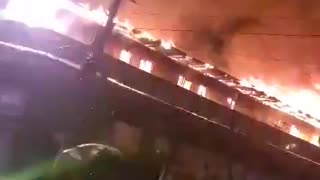 Large fire engulfs building in Athi River town located outside Nairobi, Kenya