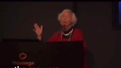 Jüdin Barbara Marx Hubbard: "The babies we eat"