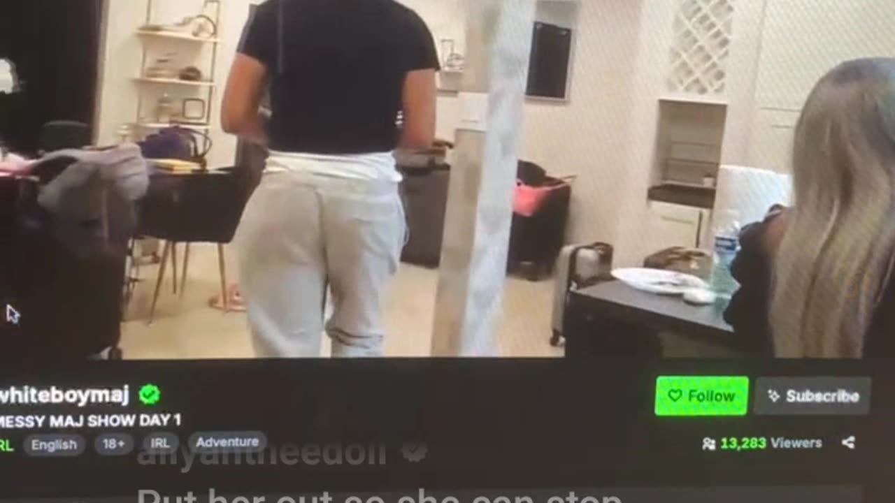21BADBITCH DRUNK & ACTIVATED ON WHITEBOYMAJ MESSY MAJ SHOW PT. 2