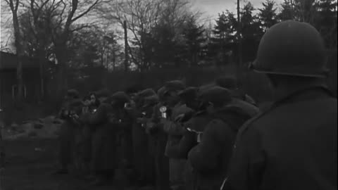 INTERROGATION OF GERMAN PRIS... - INTERROGATION OF GERMAN PRISONERS, ROETGEN, GERMANY - 111-adc-3281