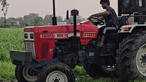 Tractor video