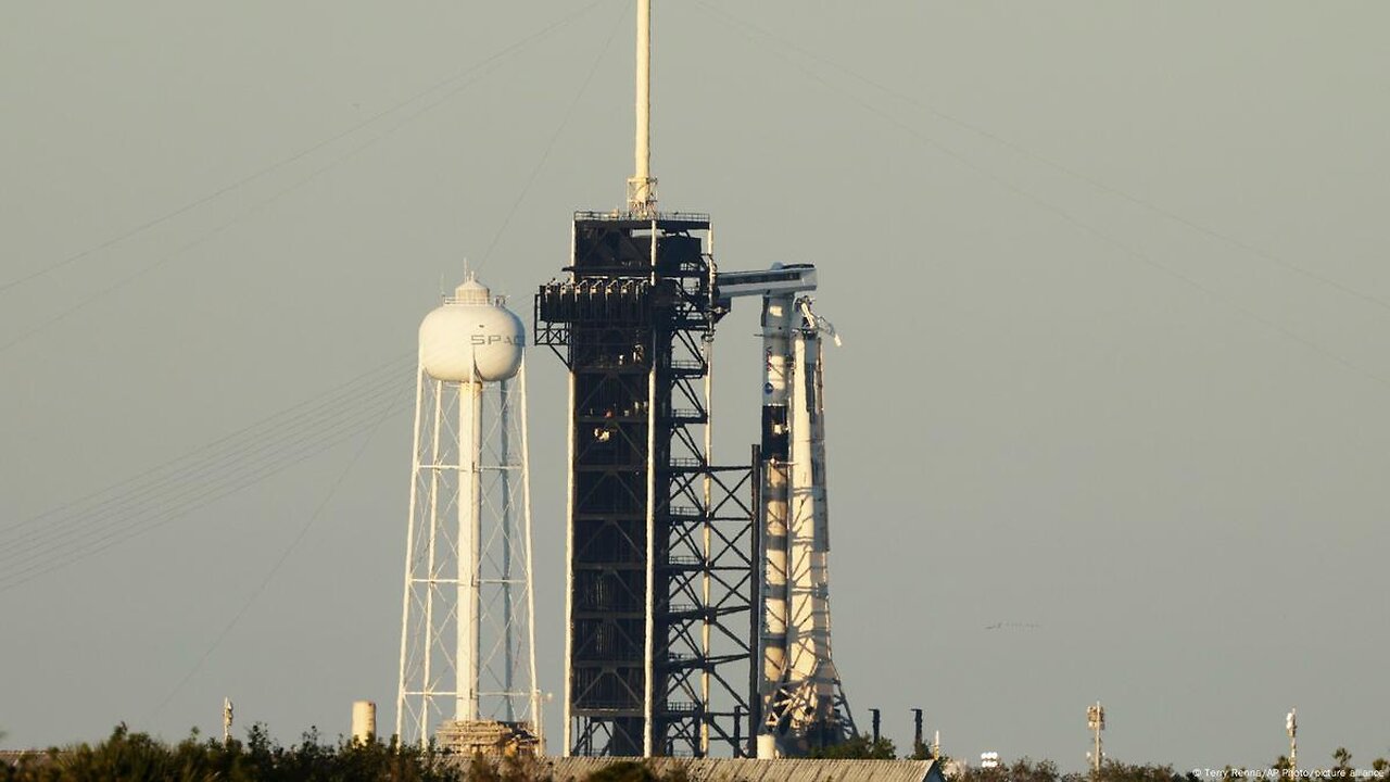 Astronauts refuse to cast blame after delayed rescue: 'Don't want to point fingers'