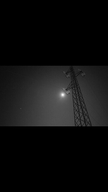 CYBER ATTACK? Huge power outage strikes Spain, Portugal & France: Airports & Subways Shut down