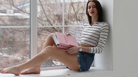 AmandaKendal: The Playful Temptress – Where Girl-Next-Door Charm Meets Unapologetic Sensuality