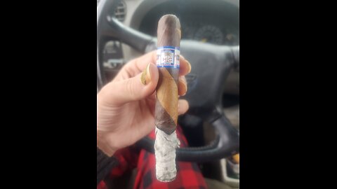 HC Blue Barber Pole Toro Cigar Review