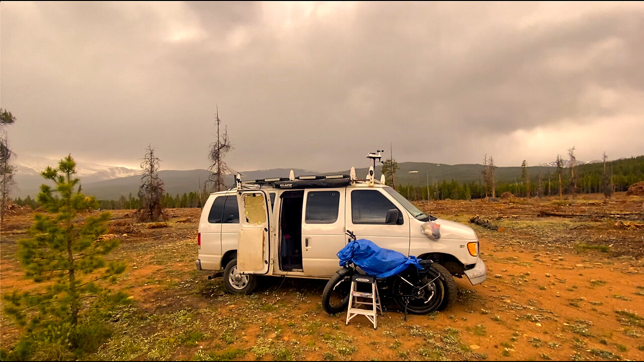 Epic Views & Mountain Magic: Van Life in the Rockies