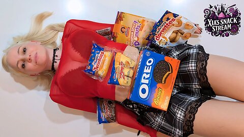 Oreo Reese's! | Xia's Snack Stream LIVE