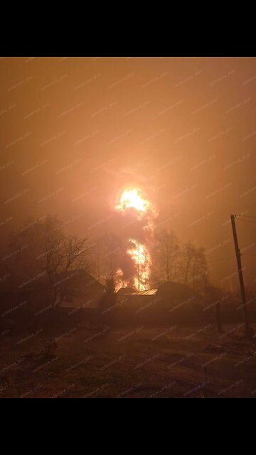 🔥 Dmitrievka, locals reported that there were two attacks last night on the Nikiforovskaya oil