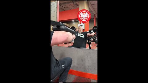 “3–4 sets of side laterals = WIDER shoulders fast 💪🔥”