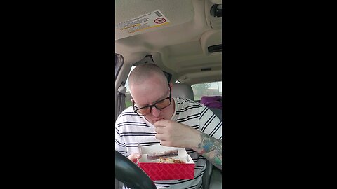 Levi vs Kwik Star chicken breast & wing + mac and cheese