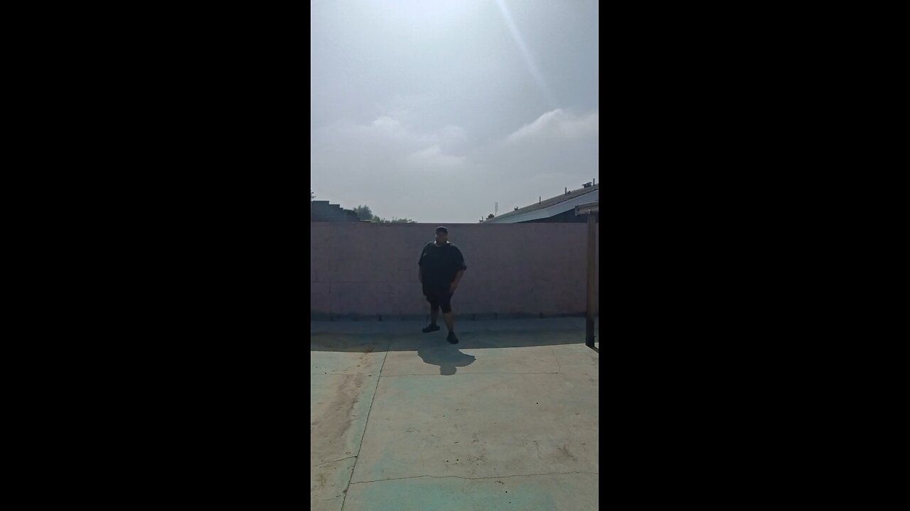 Basic Beginner Leg Lunge Stretch