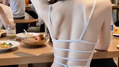 Sexy Asian girl pics collection