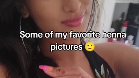 🤫💛 💖, Sara Jilani 🎶Ready🎵 #selfie #pictures #henna