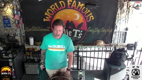 LIVE Music Everyday!