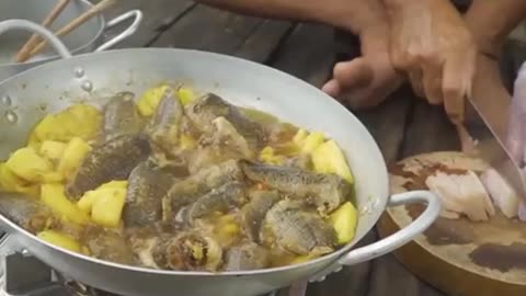 River cuisine (2) - Braised perch