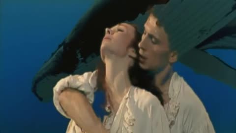 Kate Bush - Sensual World = Flower of The Mountain