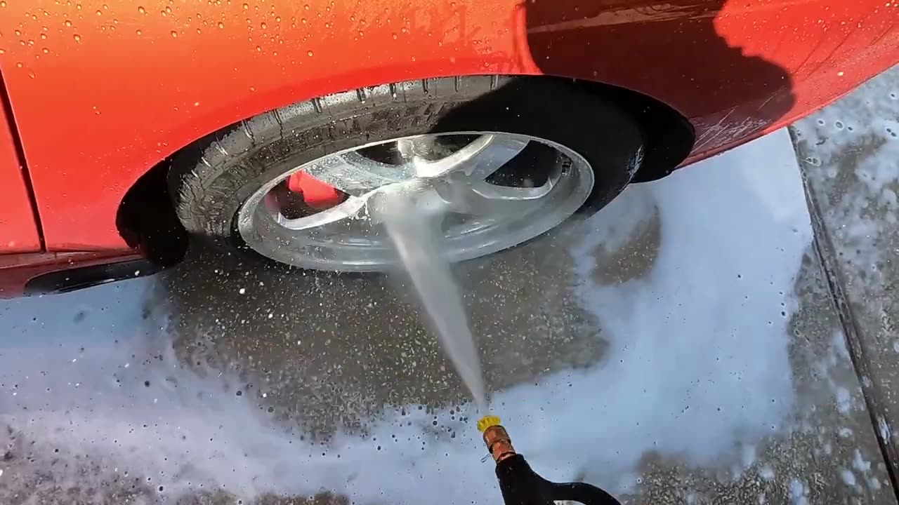 Detailing a Dodge Viper ACR