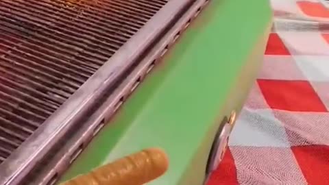 Mio and Zoe Get Turned into Sausages and Roasted on the BBQ!🔥🌭 This is Too Funny! 😂