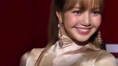 Blackpink Lisa kpop 2025