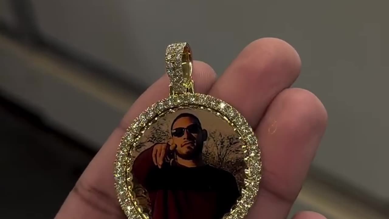 10K Gold & Natural Diamond Memory Pendant