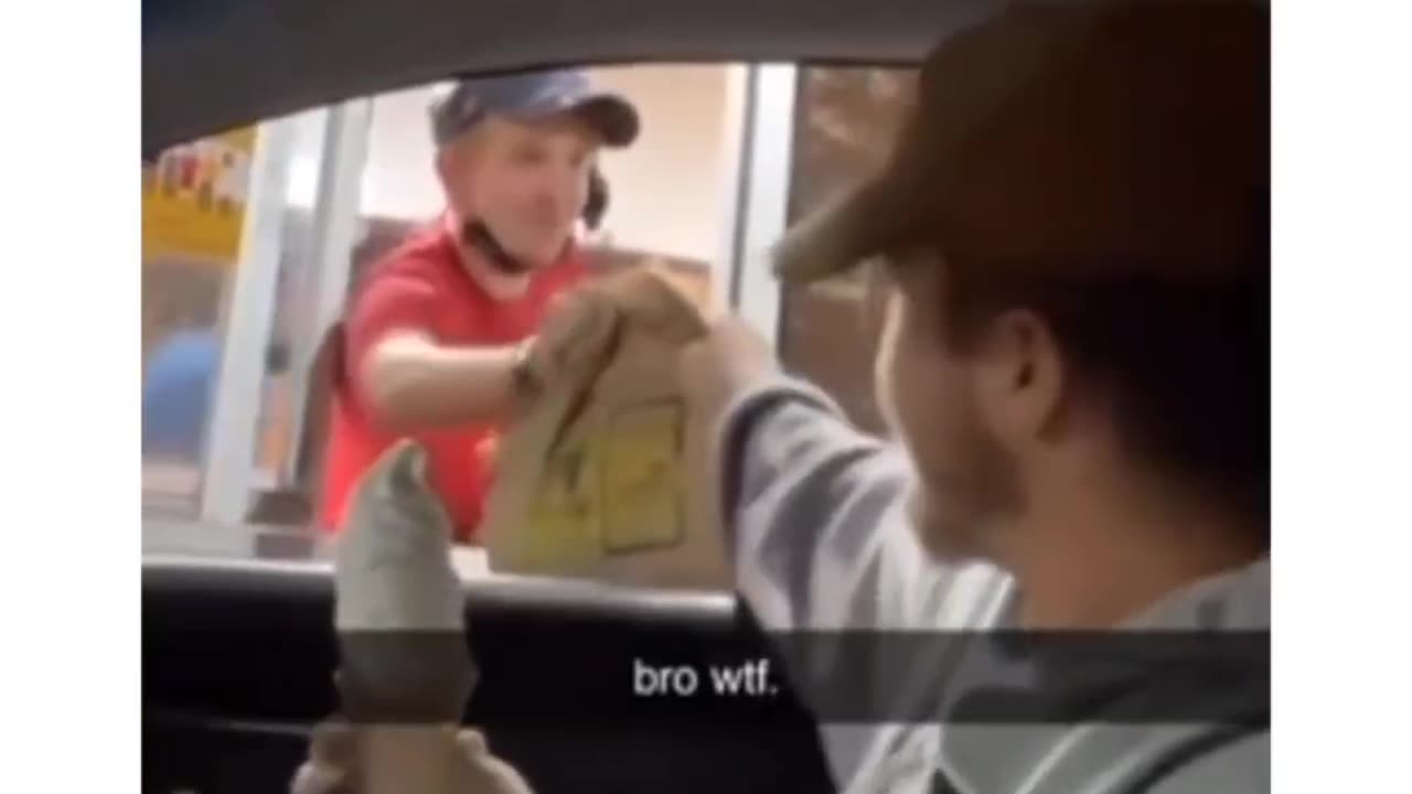 The Internet’s Funniest Moments Caught on Camera 🎥🤣