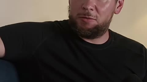 Alfa vs. Beta: Pochopení maskulinity v moderní společnosti