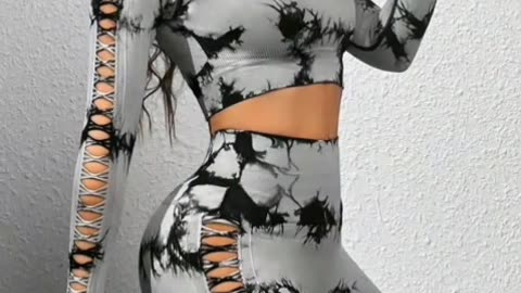 Two-Piece Tie Dye Workout Set—Cute, Comfy & Totally Trending for a Stylish Gym Look!