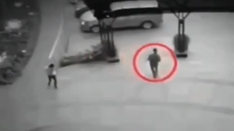 👻😨 Spirit Exits and Enters a New Host! Is It Real? | TheHauntingHour