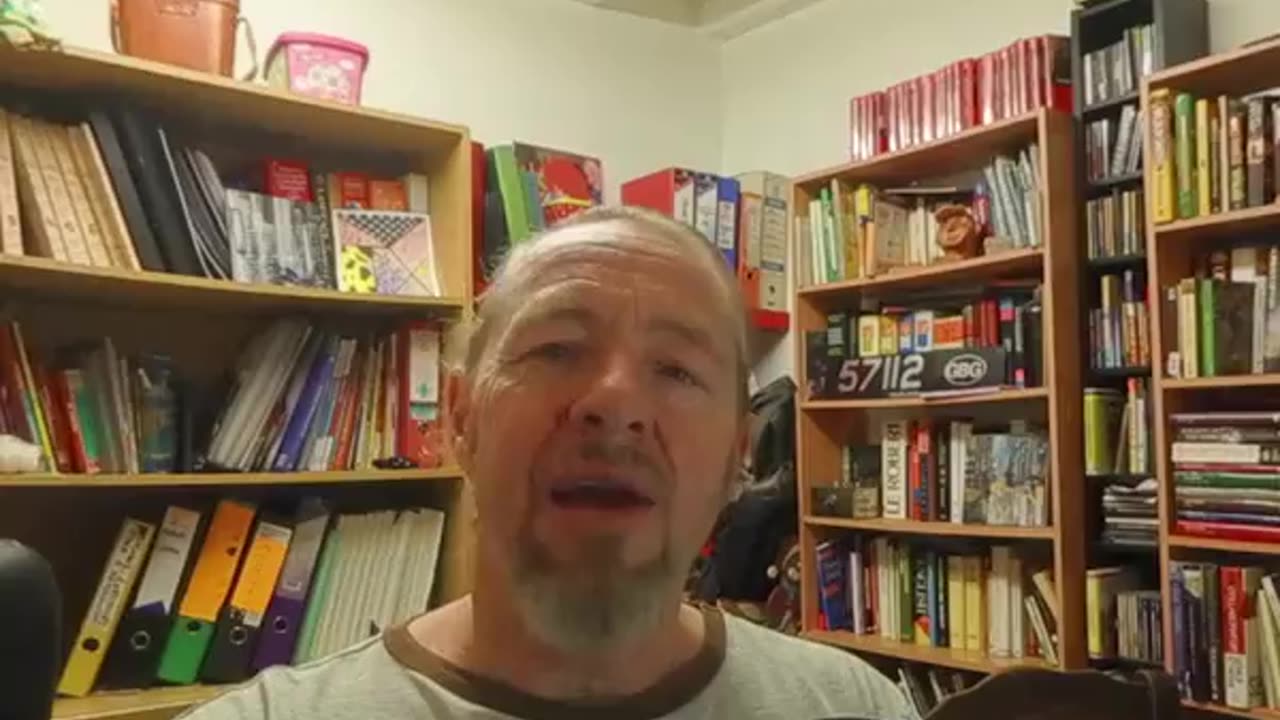 Why would DRAG QUEENS ever be allowed in schools - Jeremy Poole