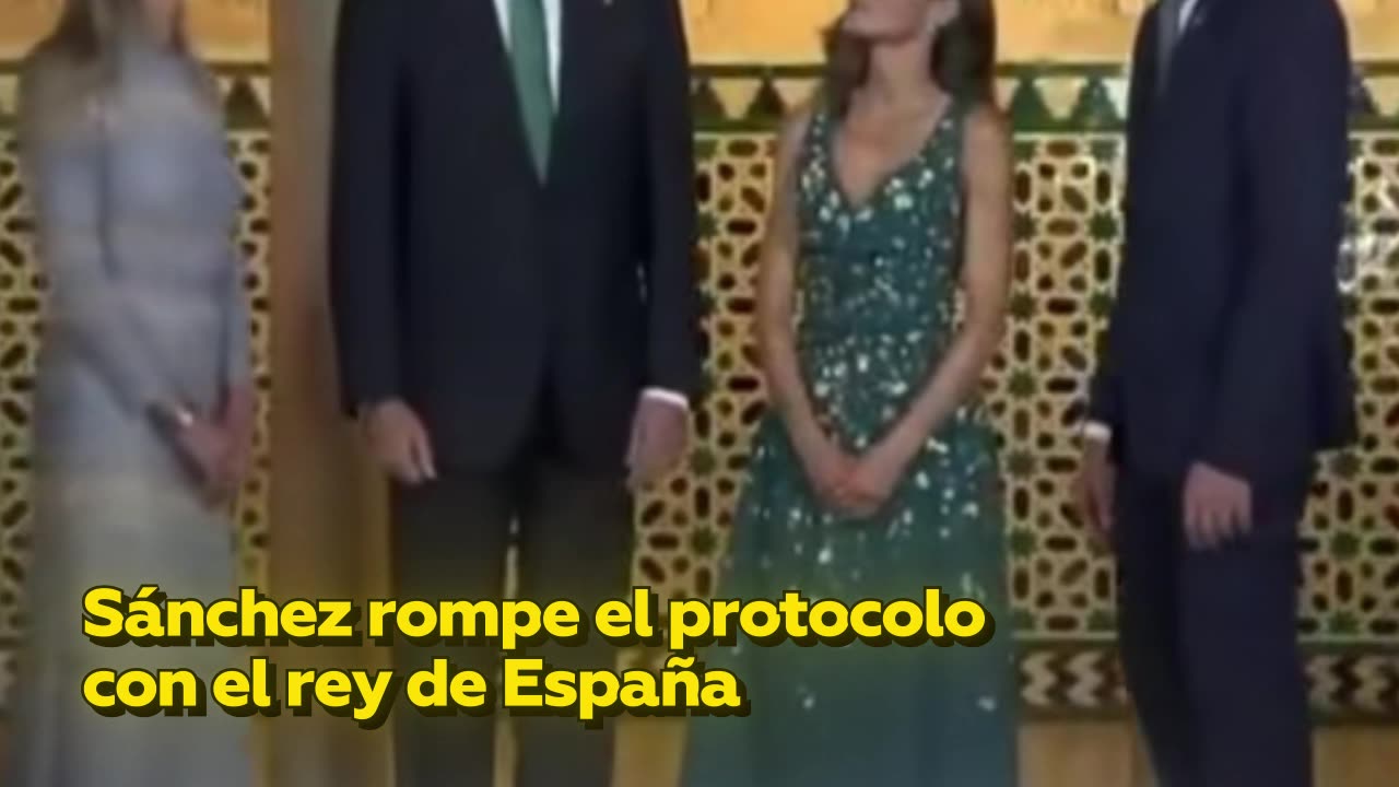 Sánchez comete nuevo error de protocolo junto al rey Felipe VI