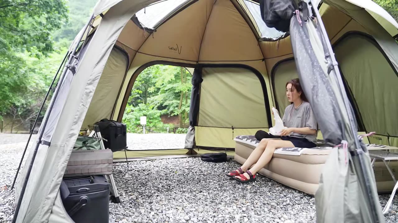 Outdoor camping, immersive viewing without commentary, and tedious tent setting up.