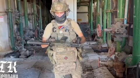 🔫📋 Ukraine Russia War | RU Stormtrooper Reviews Captured Ukrainian UAR-15 Rifle | RCF