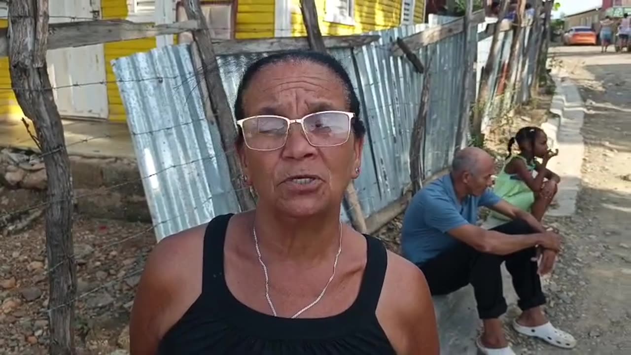 Mujer en su Vivienda