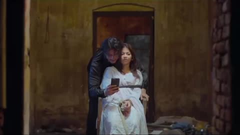 Third Person থার্ড পারসন