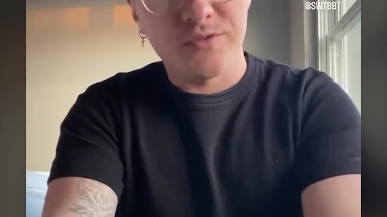 RIDICULOUS: Canadian singer cancels appearance at US event because it's unsafe for trans people