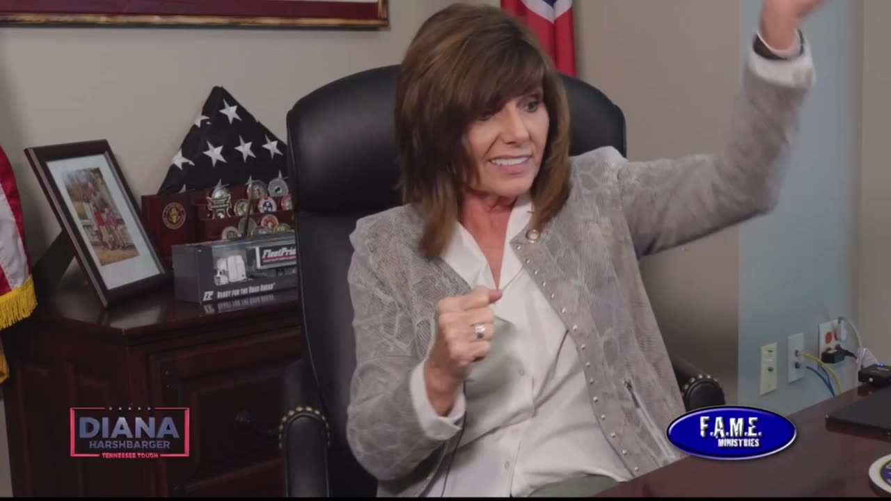 'There's a gun in there': Tennessee Republican insists Al Green's 'cane is a prop'