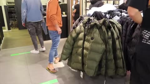 I Went to the Mall Barefoot Vlog (Loser Ana Deleted YouTube Video)