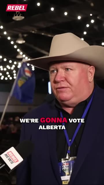 Thousands of Albertans flood to independence petition signing in Calgary