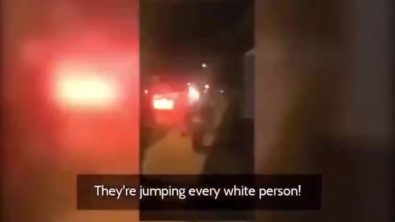 BLM "peaceful" protesters attacking white people