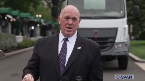 Border Czar Tom Homan Speaks to Reporters - 05/29/2025
