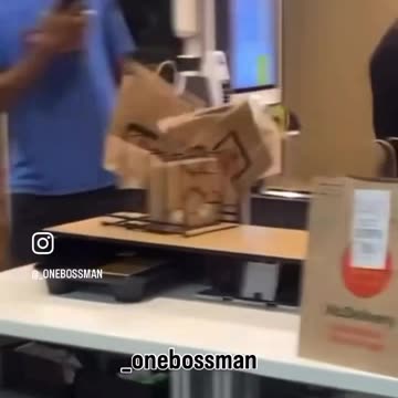 HEY BEETCH - MCDONALDS FIGHT LOL