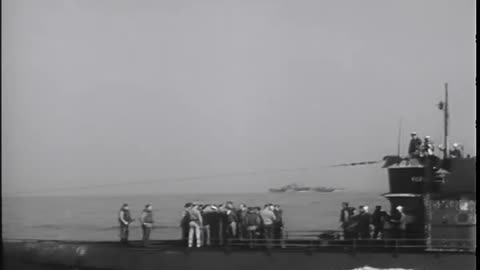 GERMAN U-BOAT 858 SURRENDERS, CAPE ... - GERMAN U-BOAT 858 SURRENDERS, CAPE MAY, N.J - 428-npc-15652