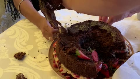 Cake Needs Frosting Deboning Before Eating