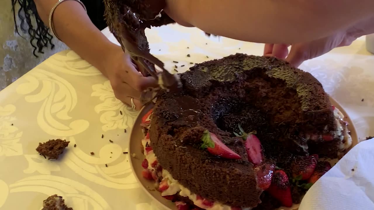 Cake Needs Frosting Deboning Before Eating