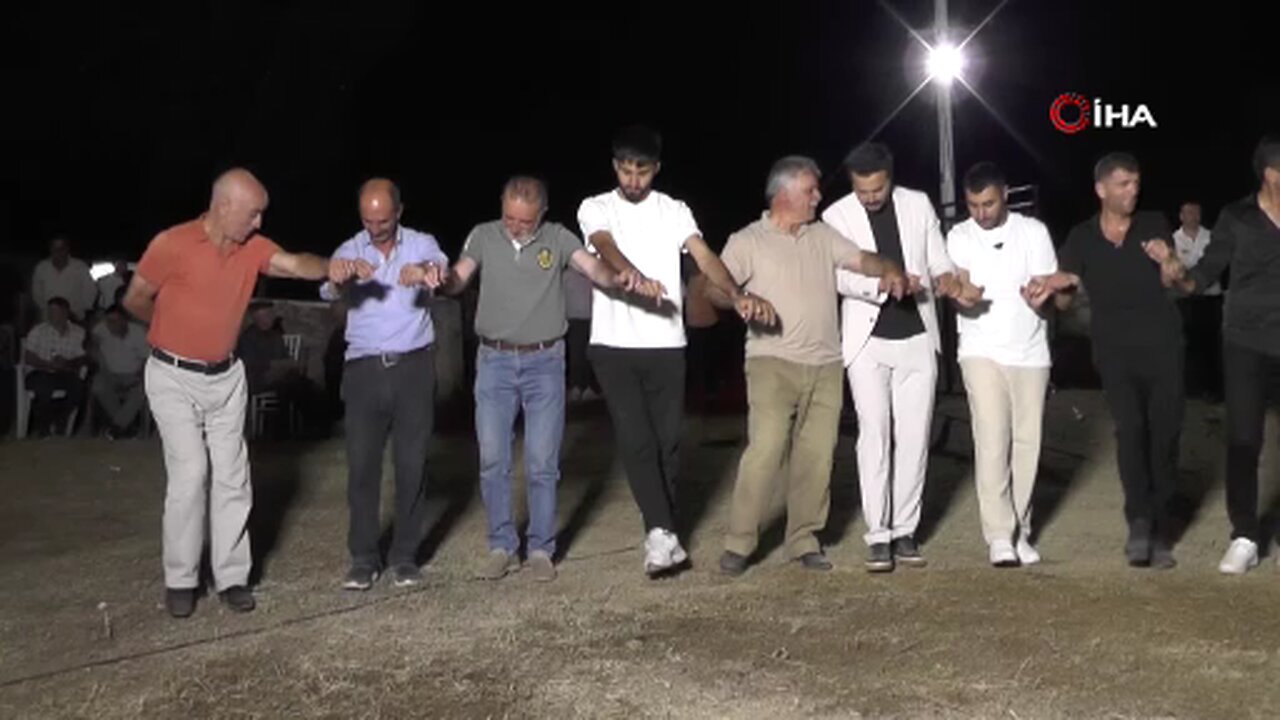 Düğünde halay çekerken kalp krizi geçirdi