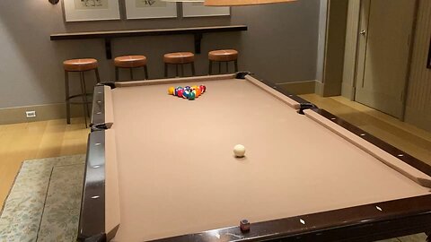Billiards & Jacuzzi (Midtown Manhattan Apartment)